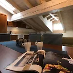 Апартаменти Casa Del Sol